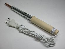 Паяльник ЭПСН 65Вт/220В (г.Псков) деревянная ручка