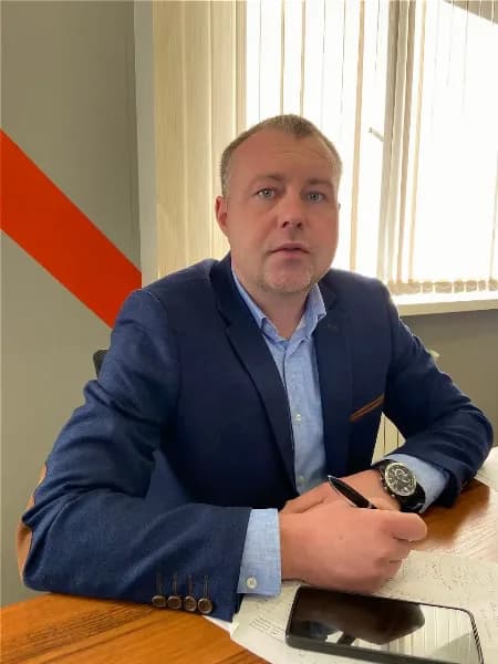 Артем Езюков — руководитель отдела продаж
