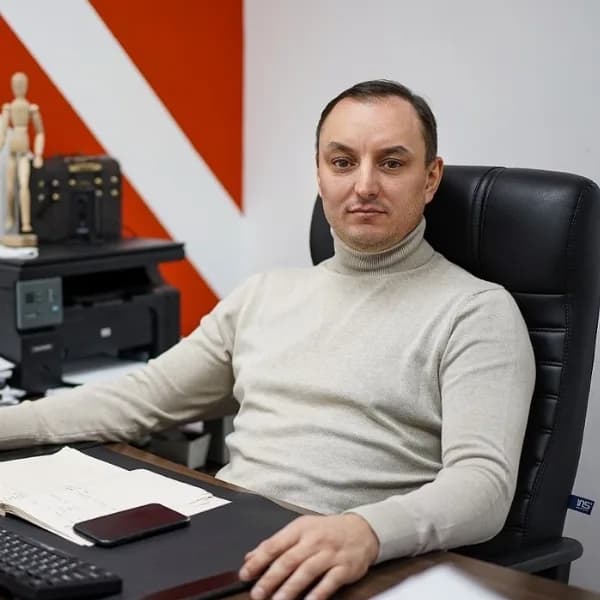 Фидан Шарипов — генеральный директор
