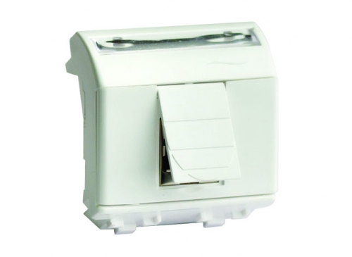 Розетка компьютерная RJ45 кат.5e экран., 8P8C, Brava, белая, 2мод DKC