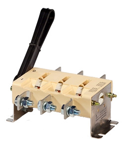 Выключатель-разъединитель ВР32-35 В 61250-32 УХЛ3, 250А, съёмная боковая смещённая рукоятка, 2-х полюсный на два направления, с д/г камерами, IP32