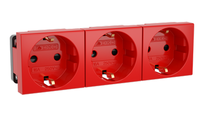 Тройная розетка Viva красная DKC