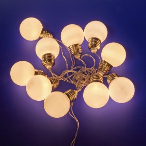 Гирлянда-нить (бат) Лампы матов. 10LED тепл. белый 1,8м (3AA) Uniel