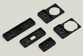 Держатель с креплением на отверстие д.22 мм для маркировки размером 27х15 мм DKC