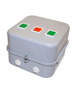 Пускатель электромагнитный ПМ12-025661 У3 В, 220В/50Гц, 2з+4р, 25А, реверсивный, с реле РТТ-131 21,3-25,0А , в корпусе IP40, с кнопками ПУСК+СТОП+R