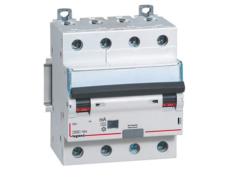 Дифференциальный автоматический выключатель DX3 4П 32А С 300мА АС