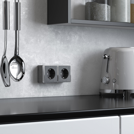 Розетка с заземлением (графит рифленый) Gallant ОУ IP20 Werkel