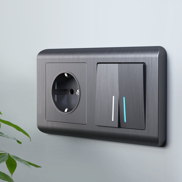 Розетка с заземлением и шторками (графит рифленый) СУ IP31 Werkel
