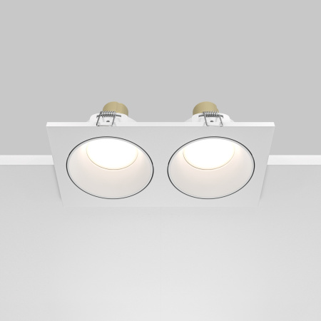 Встраиваемый светильник 2*GU10 50Вт Белый IP65 Downlight DL033-2-02W Technical Maytoni