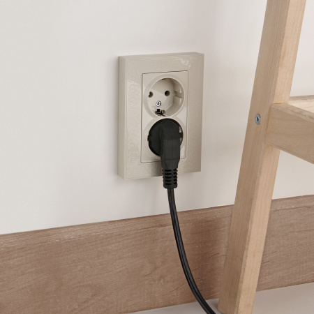 Встраиваемые механизмы Розетка СУ 2-м с заземл. 16А слоновая кость IP20 Werkel