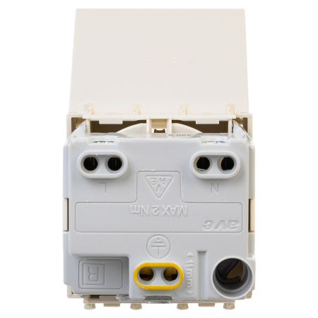 Розетка с крышкой модульная, 2P+E, с з/ш, "Avanti", "Ванильная дымка", 2 модуля DKC