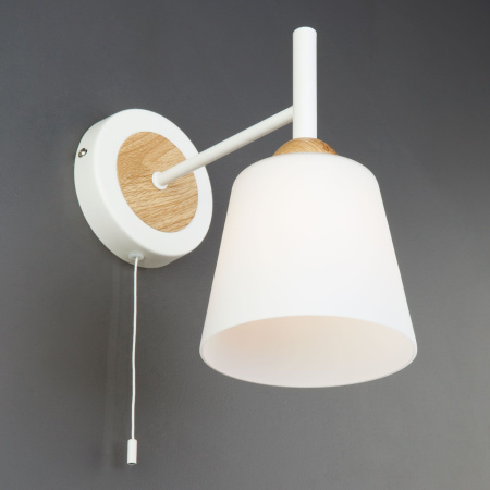 Бра со стеклянным плафоном 1*E27 60Вт белый IP20 Fresco (70085/1 белый) Eurosvet