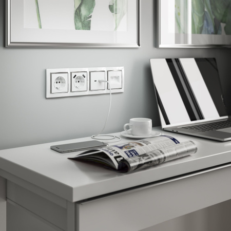 Встраиваемые механизмы Розетка СУ 1-м с 2 USB 5В/2,4А, 2х5В/1,2А, 16А Белый IP20 Werkel Встраиваемые механизмы Розетка СУ 1-м с 2 USB 5В/2,4А, 2х5В/1,2А, 16А Белый IP20 Werkel