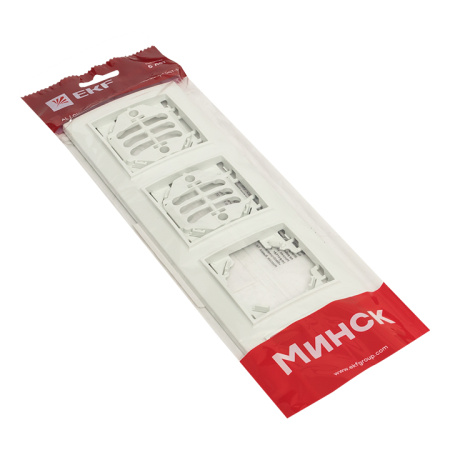 Минск Рамка 4-местная горизонтальная белая EKF