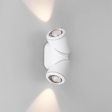 Уличный настенный светодиодный светильник 12Вт 4000К белый IP54 GIRA (a056269) Elektrostandard