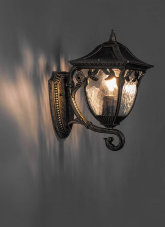 Светильник садово-парковый Feron PL4071 четырехгранный на стену вверх 60W E27 230V, черное золото