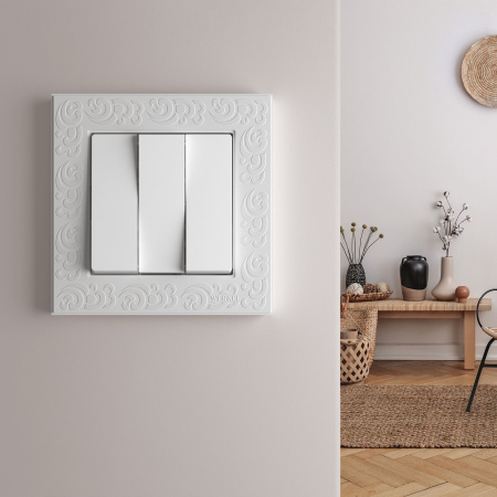 Встраиваемые механизмы Выключатель СУ 3-кл 10А Белый IP20 Werkel