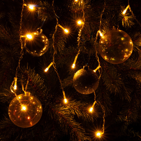 Гирлянда бахрома теплый белый 1,8*0,5 м IP20 (100-001) Eurosvet