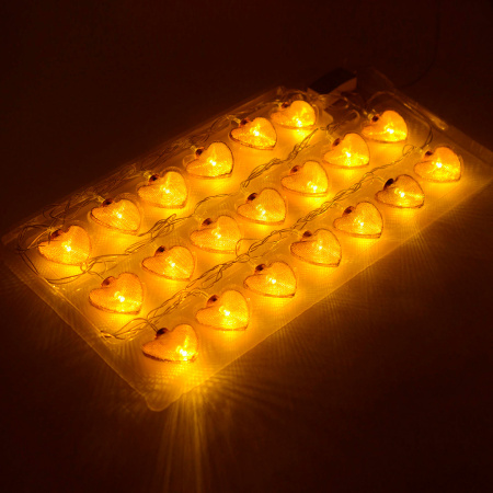 15-62 Гирлянда светодиодная "Сердце", 220V, 4 м, 20 ламп, золото/хром APEYRON