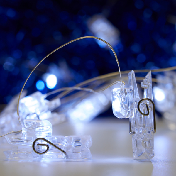 Гирлянда линейная Feron CL573 Прищепки, статичная, 1.8м USB 5000K , прозрачный шнур Гирлянда линейная Feron CL573 Прищепки, статичная, 1.8м USB 5000K , прозрачный шнур