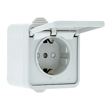 Прага Розетка 1-местная 16А с заземлением с крышкой IP44 белая с защ, штор, EKF Прага Розетка 1-местная 16А с заземлением с крышкой IP44 белая с защ, штор, EKF