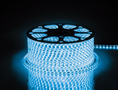 Светодиодная LED лента Feron LS704, 60SMD(2835)/м 4.4Вт/м 100м IP65 220V синий