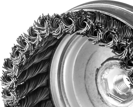 Профессионал. Щетка чашечная для УШМ, плетеные пучки стальной проволоки 0,5мм, 120ммхМ14 ЗУБР