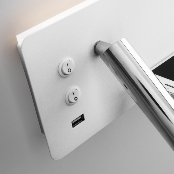 Настенный светодиодный светильник с USB LED (правый) 3, 4Вт 4000К белый, хром IP20 Fant (a053080) Elektrostandard
