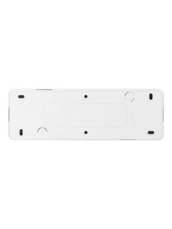 Розетка 4-х местная горизонтальная 2П+3 открытой установки IP20 16A белая "Ладога" TDM