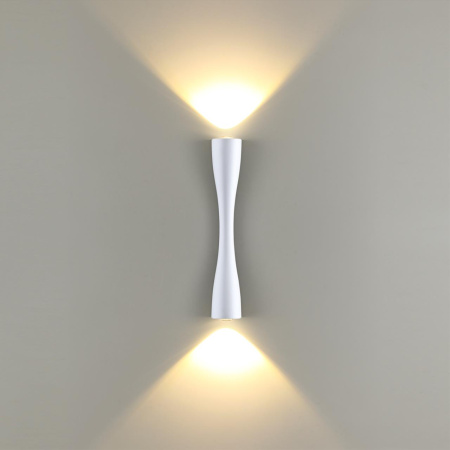 Настенный св-к IP20 LED 10W 588Лм 3000K ANIKA белый/металл ODEON LIGHT