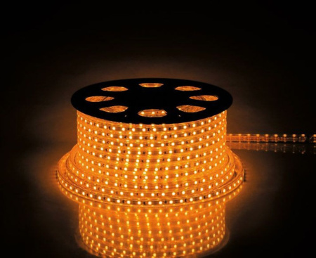 Светодиодная LED лента Feron LS704, 60SMD(2835)/м 4.4Вт/м 100м IP65 220V желтый