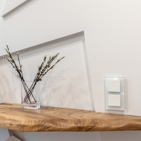 Favorit Рамка на 2 поста (белый,стекло) Werkel