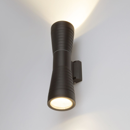 Уличный настенный светодиодный светильник 8Вт 4200К черный IP54 Tube double (a044301) Elektrostandard