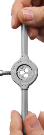 31 предмет, набор метчиков и плашек малых размеров, сталь 9ХС ЗУБР