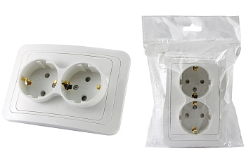 Розетка двойная 2П+З 16А c защитными шторками белая "Валдай" (пром. упаковка) TDM Розетка двойная 2П+З 16А c защитными шторками белая "Валдай" (пром. упаковка) TDM