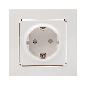 Стокгольм Розетка 1-местная с/з 16А белая с защ, штор, EKF