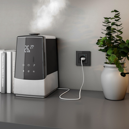 Favorit Рамка горизонт/вертик 1 пост . черный/стекло IP20 Werkel