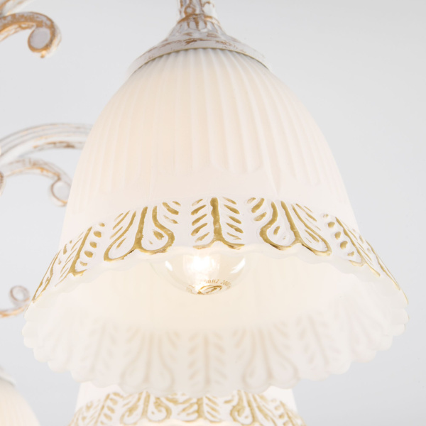 Классическая люстра 8*E27 60Вт белый с золотом IP20 Campina (60107/8 белый с золотом) Eurosvet Классическая люстра 8*E27 60Вт белый с золотом IP20 Campina (60107/8 белый с золотом) Eurosvet