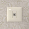 Компьютерная розетка RJ-45 без шторки в стену, кат.5e одинарная экранированная, "Avanti", "Ванильная дымка" DKC
