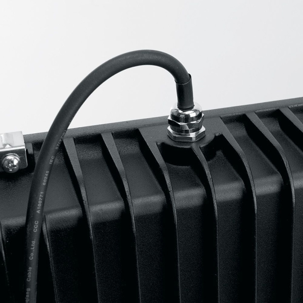 Светодиодный прожектор Feron LL-930 IP65 1000W 6400K Светодиодный прожектор Feron LL-930 IP65 1000W 6400K