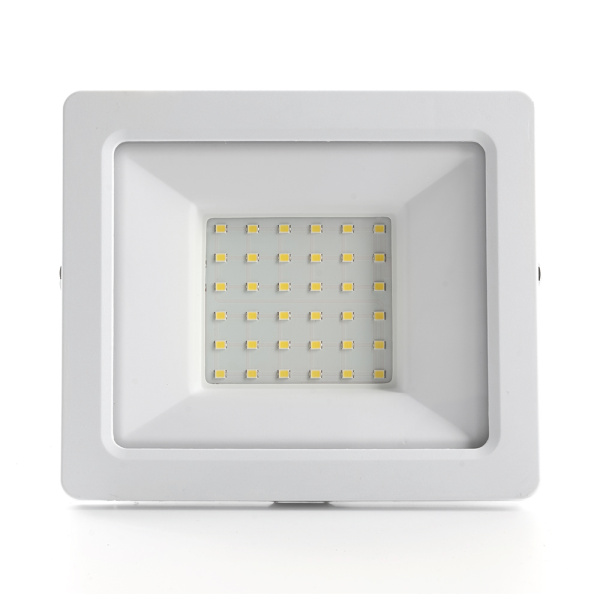 Светодиодный прожектор SAFFIT SFL90-50 IP65 50W 6400K белый