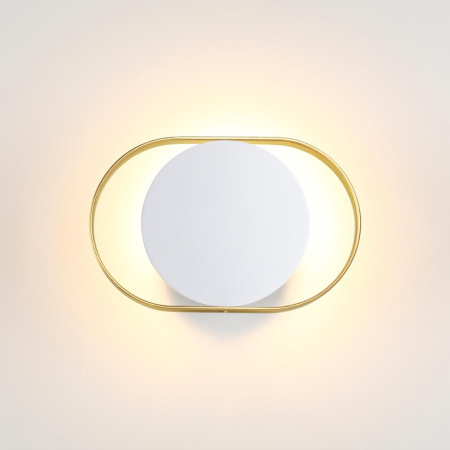Настенный св-к IP20 LED 7W 560Лм 3000K MONDY бел/золотист/металл ODEON LIGHT