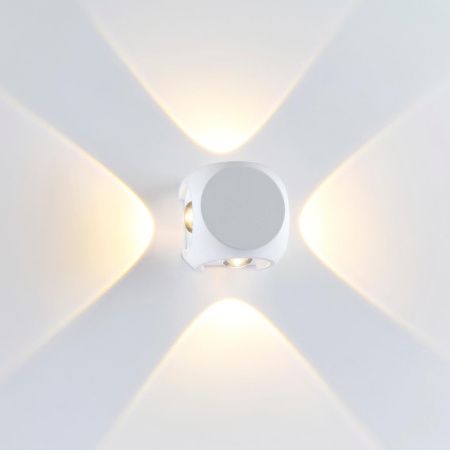 Настенный св-к IP54 LED 8W 732Лм 3200K MIKO бел/металл ODEON LIGHT