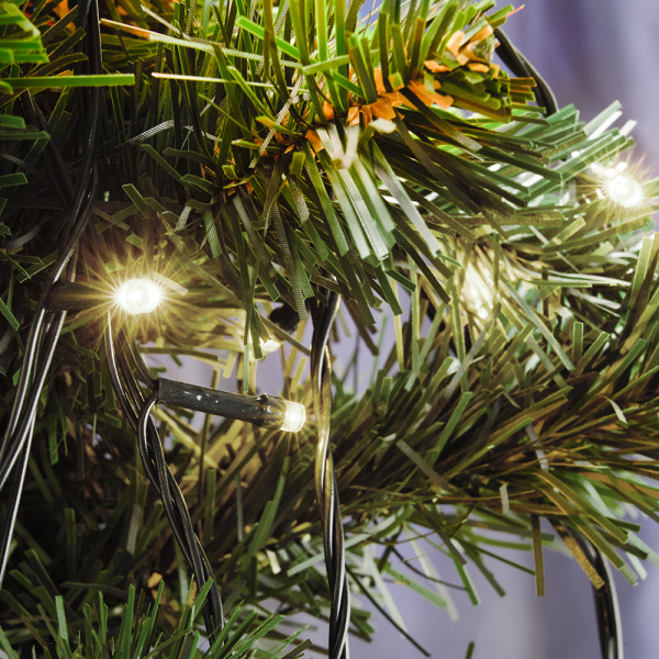 Св/д гирлянда Feron CL44 лин.20 м +1.5м 230V 2700K, эффектом стробов, черный шнур Св/д гирлянда Feron CL44 лин.20 м +1.5м 230V 2700K, эффектом стробов, черный шнур