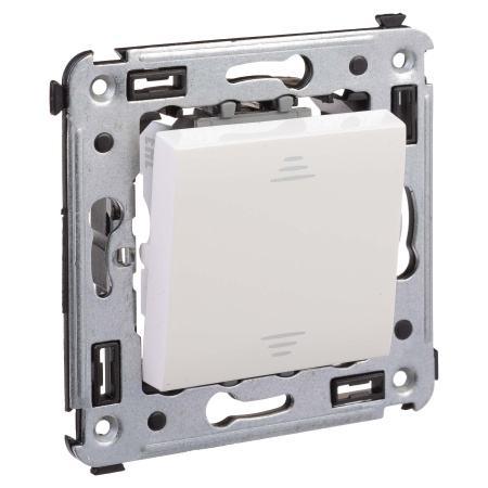 Переключатель одноклавишный в стену, "Avanti", "Белое облако" DKC