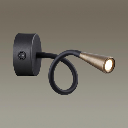 Настенный св-к с выкл.IP20 LED 3W 265Лм 3000K ODDS черный с античн.бронзой ODEON LIGHT