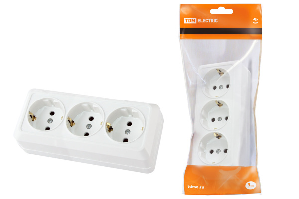 Розетка 3-х местная горизонтальная 2П+3 открытой установки IP20 16A белая "Ладога" TDM Розетка 3-х местная горизонтальная 2П+3 открытой установки IP20 16A белая "Ладога" TDM
