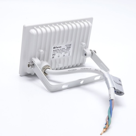 Св/д прожектор Feron LL-919 IP65 20W 6400K белый