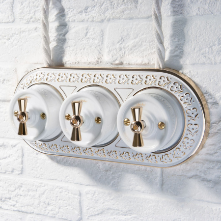 Переключатель одноклавишный (белый) Ретро ОУ IP20 Werkel