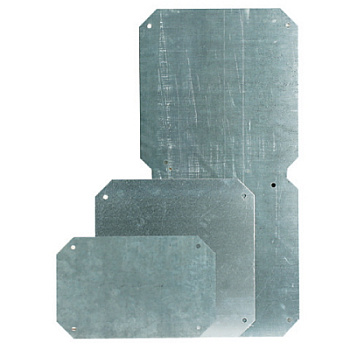 Монтажная плата с крепежом для корпусов RAM box 600х400 мм DKC